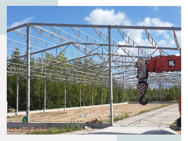 Строительство конюшен в Александров от 643 руб. под ключ